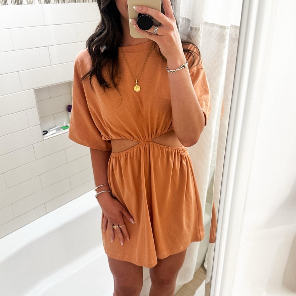 VICI Cut Out T-Shirt Dress